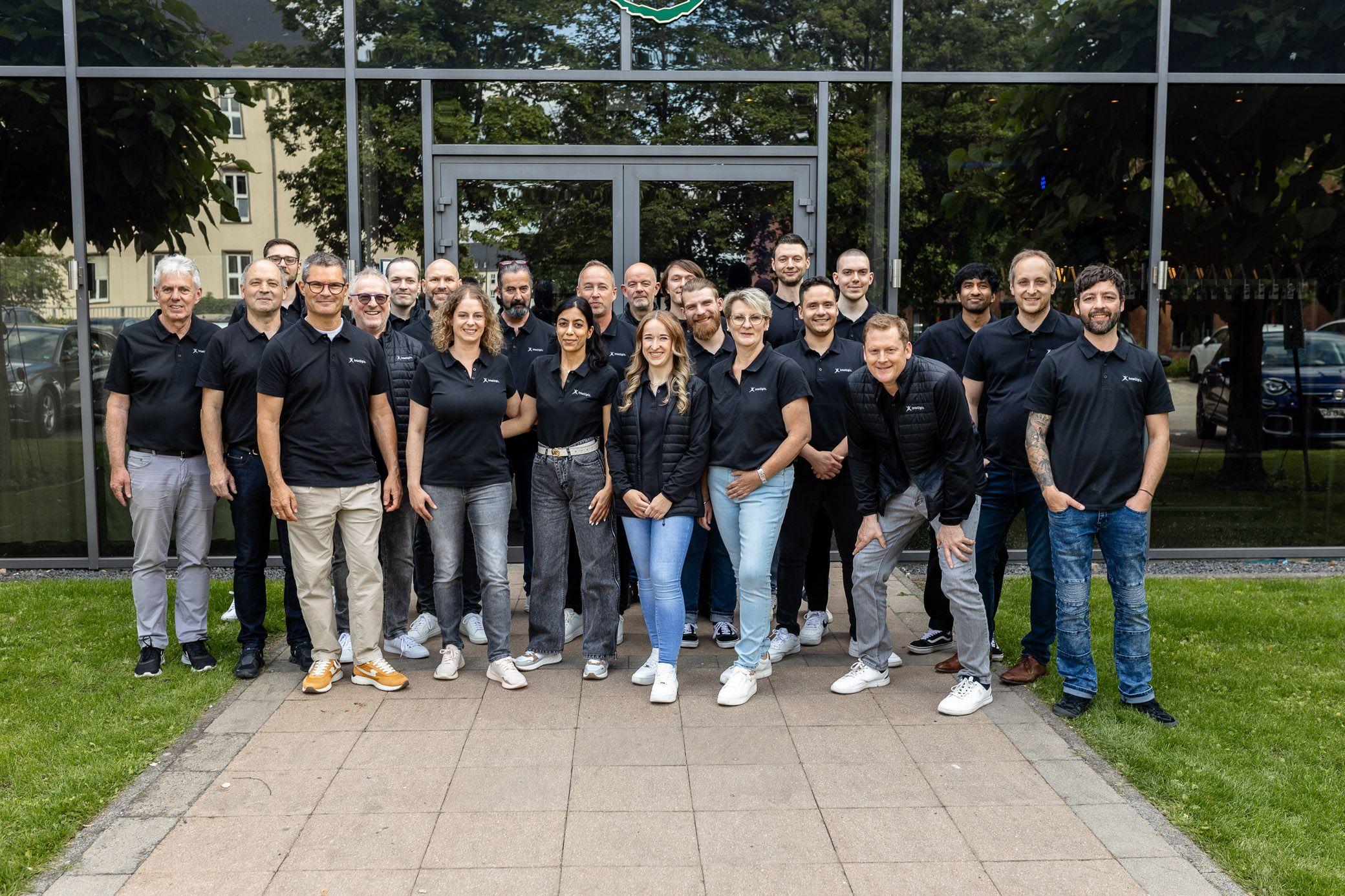 Gruppenbild des Intelligix-Teams